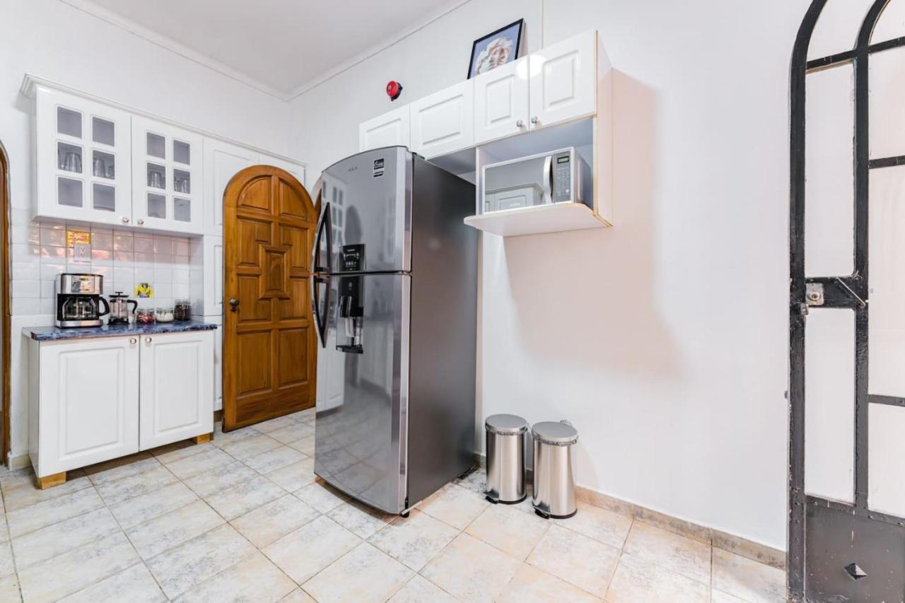 Hébergement de vacances Perfect For Groups Spacious House With Essentials And Convenient Features