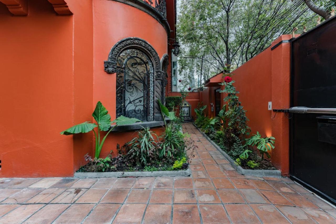 Perfect For Groups Spacious House With Essentials And Convenient Features Hébergement de vacances